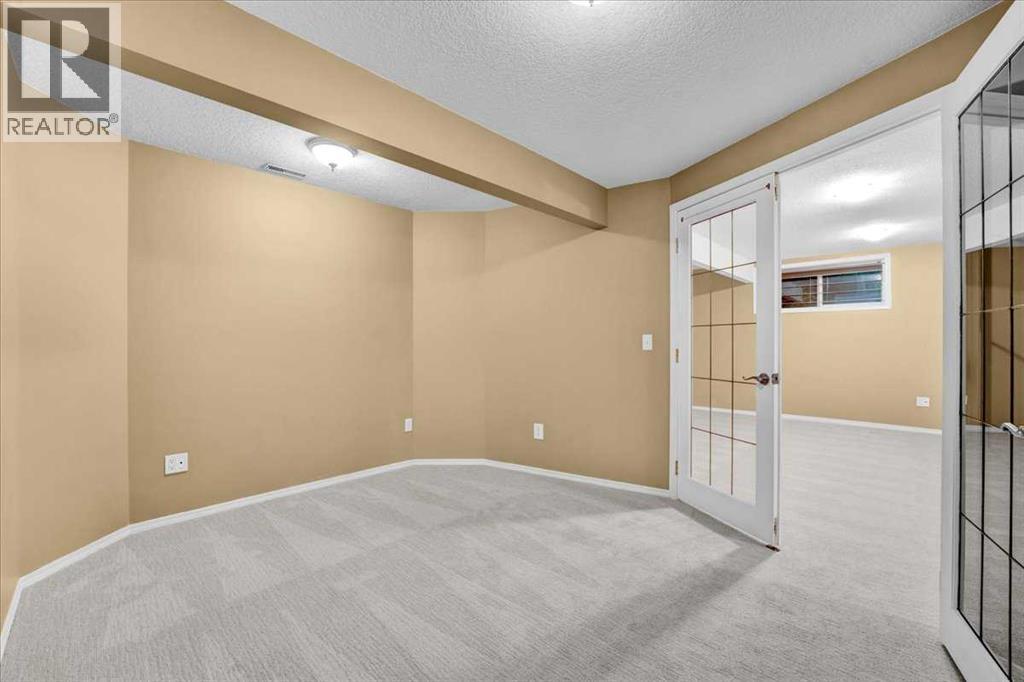 6 Hidden Valley Gardens NW - 24