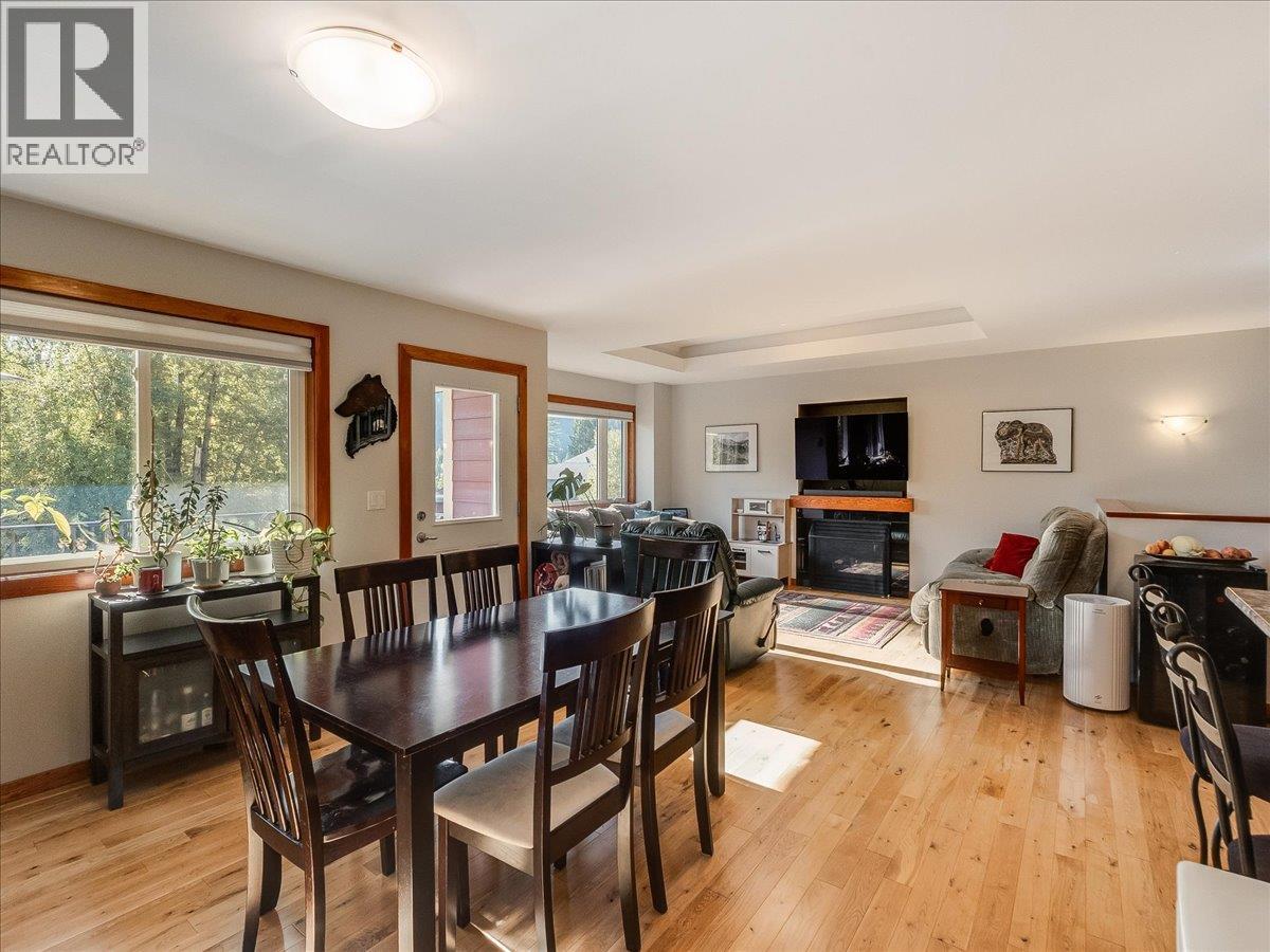 800A Redstone Drive - 16