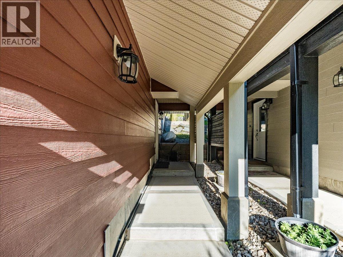 800A Redstone Drive - Image 3