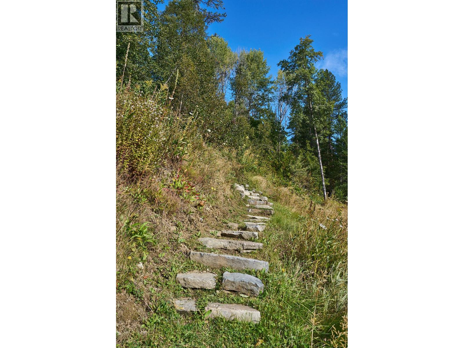 800A Redstone Drive - Image 33