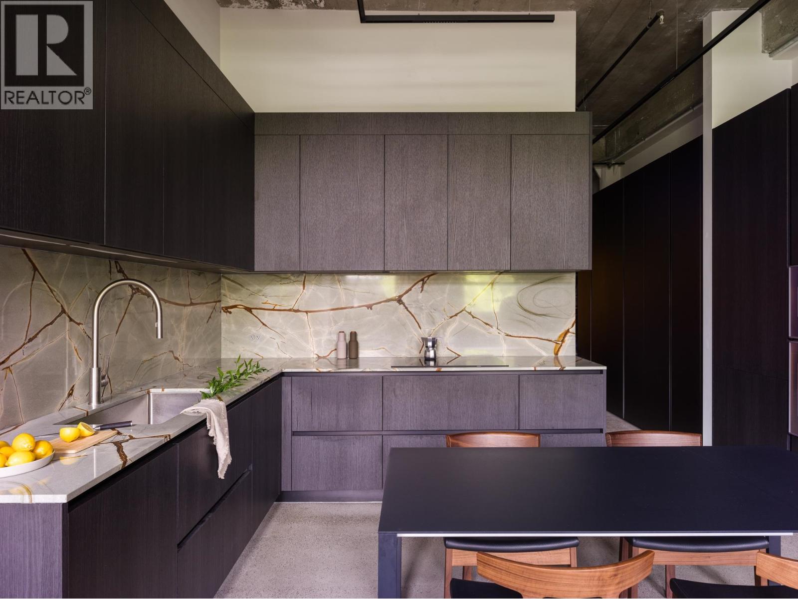 205 546 BEATTY STREET, Vancouver