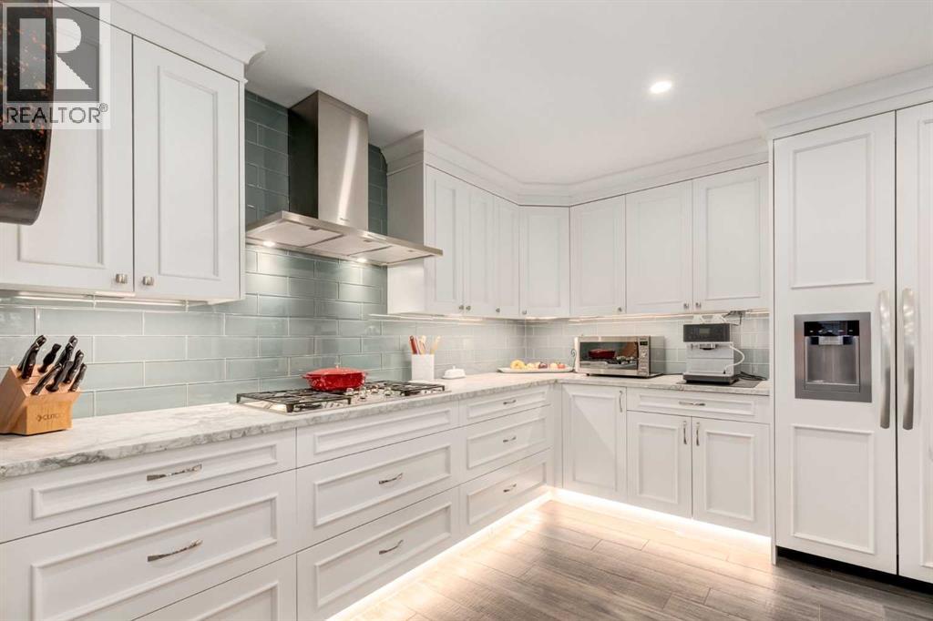 1048 Kerfoot Crescent SW - Image 8