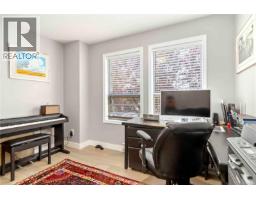 203 9945 Fifth St, Sidney, BC V8L2X6 Photo 25