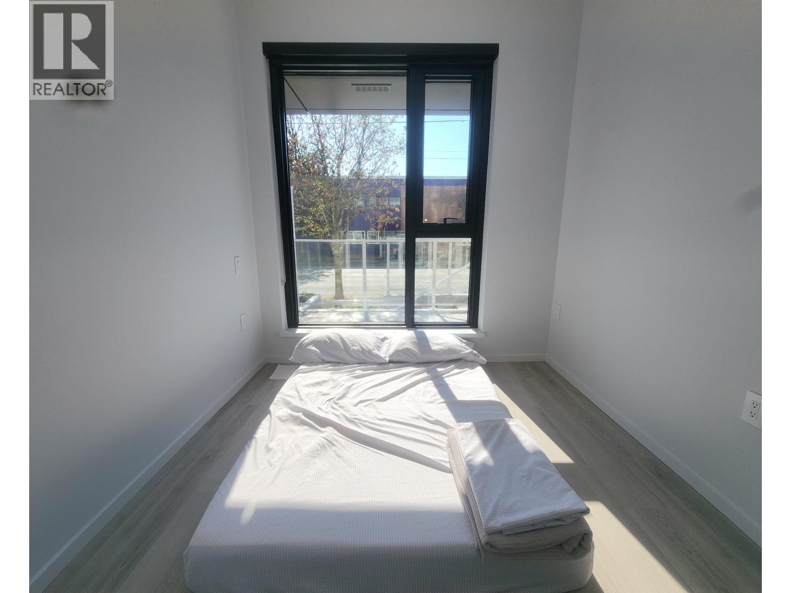 157 5189 EARLES STREET, Vancouver — photo 5
