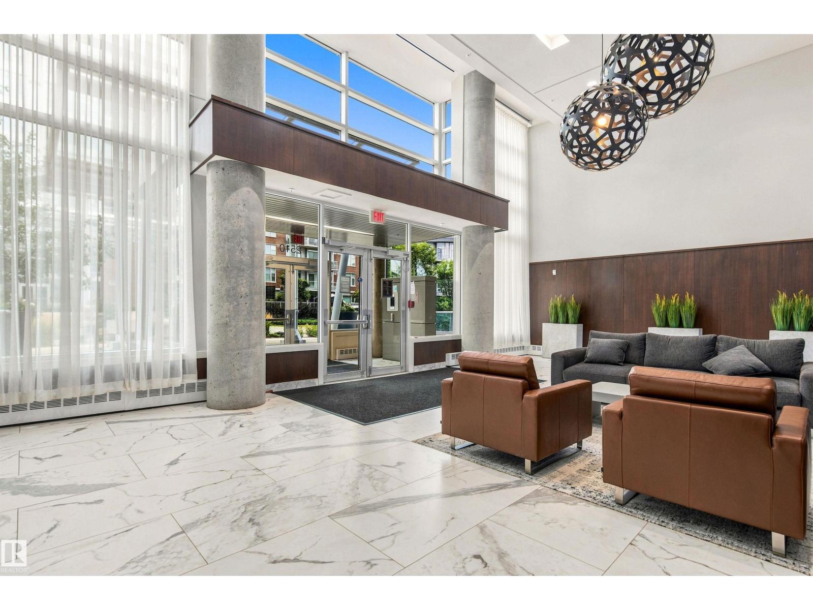 #416 2510 109 ST NW - 38