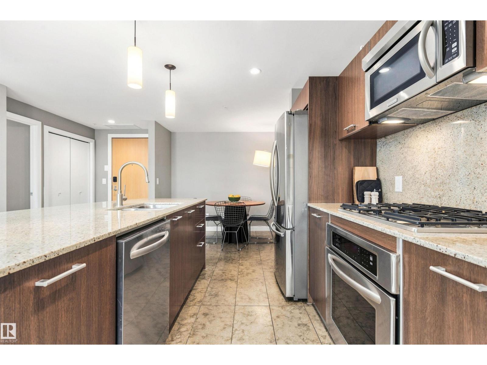 #416 2510 109 ST NW - 7