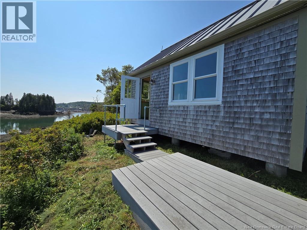 Cottage Little Island, Leonardville — photo 3