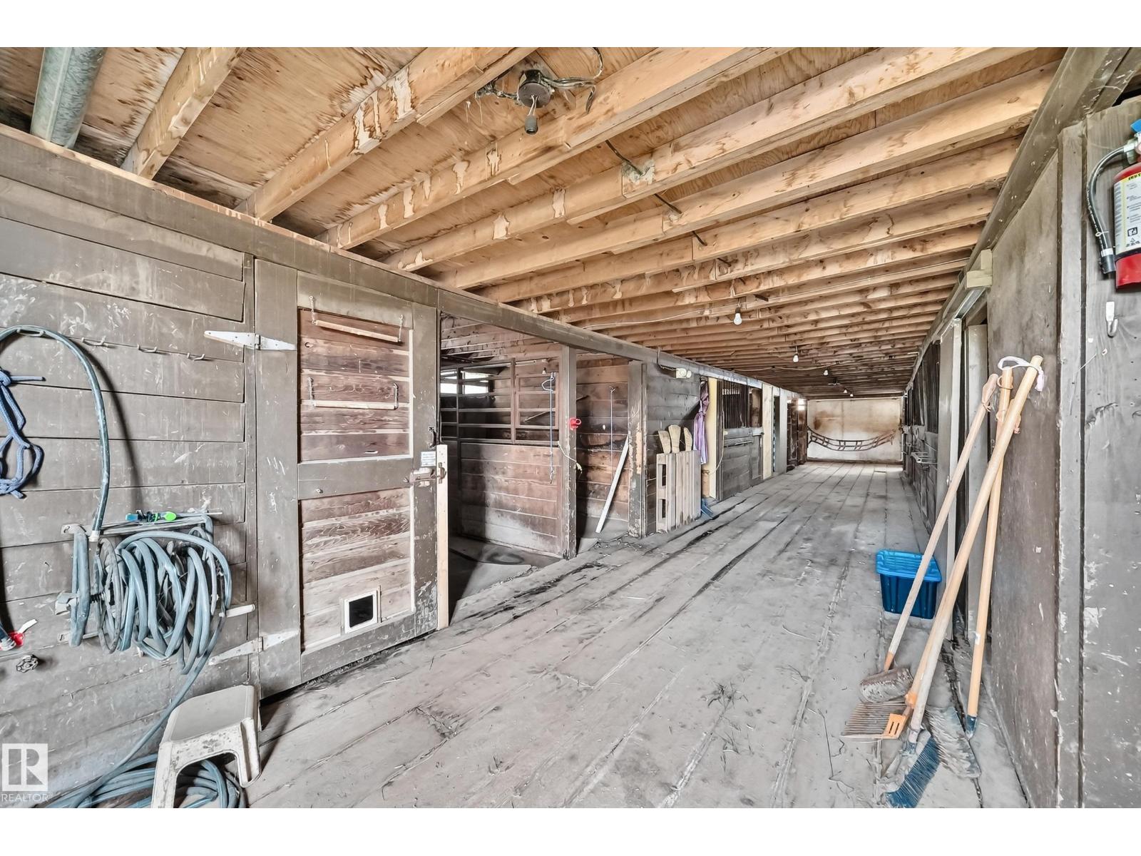 23230 TWP ROAD 520 - 58