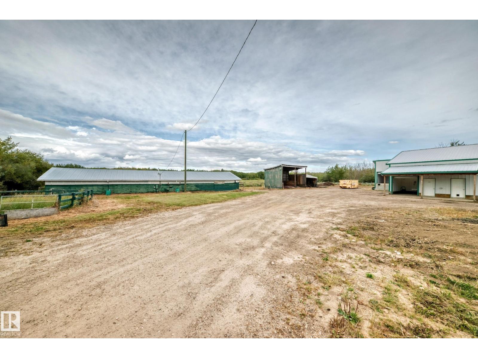 23230 TWP ROAD 520 - 60