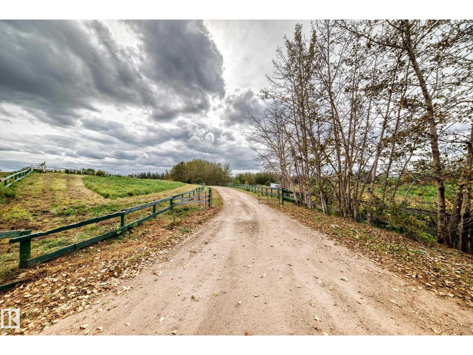 23230 TWP ROAD 520 - 63