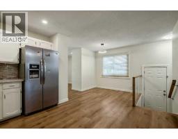 4pc Bathroom - 610 Strathcona Drive Sw, Calgary, AB T3H1K4 Photo 7