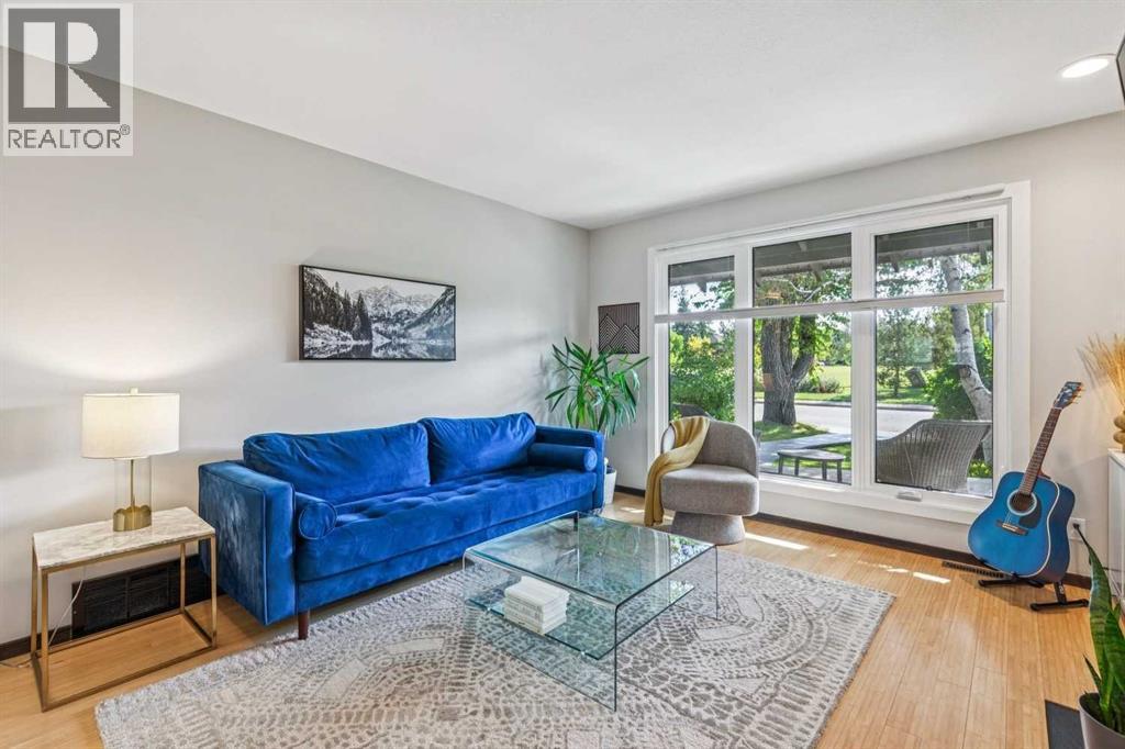 542 27 Avenue NW - Image 7