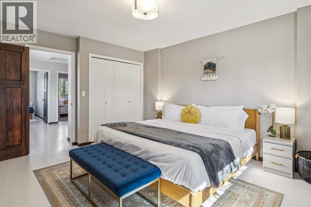 542 27 Avenue NW - Image 20