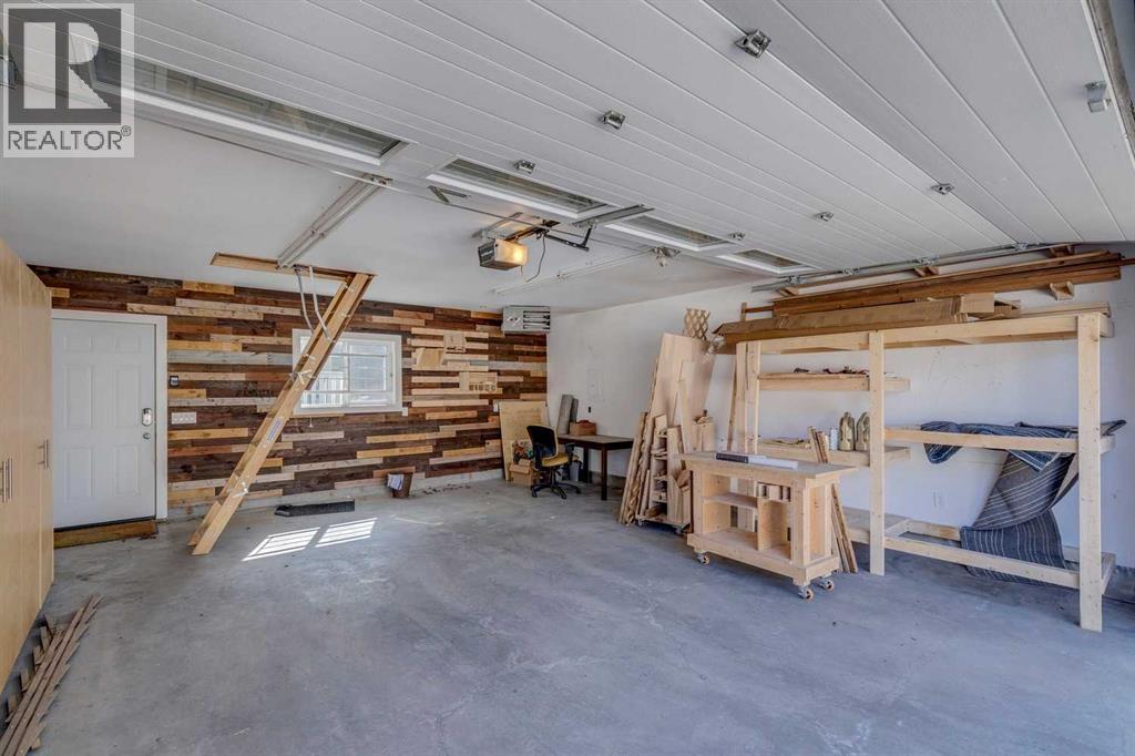 542 27 Avenue NW - Image 43
