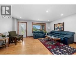 17 Oak Avenue - photo 33