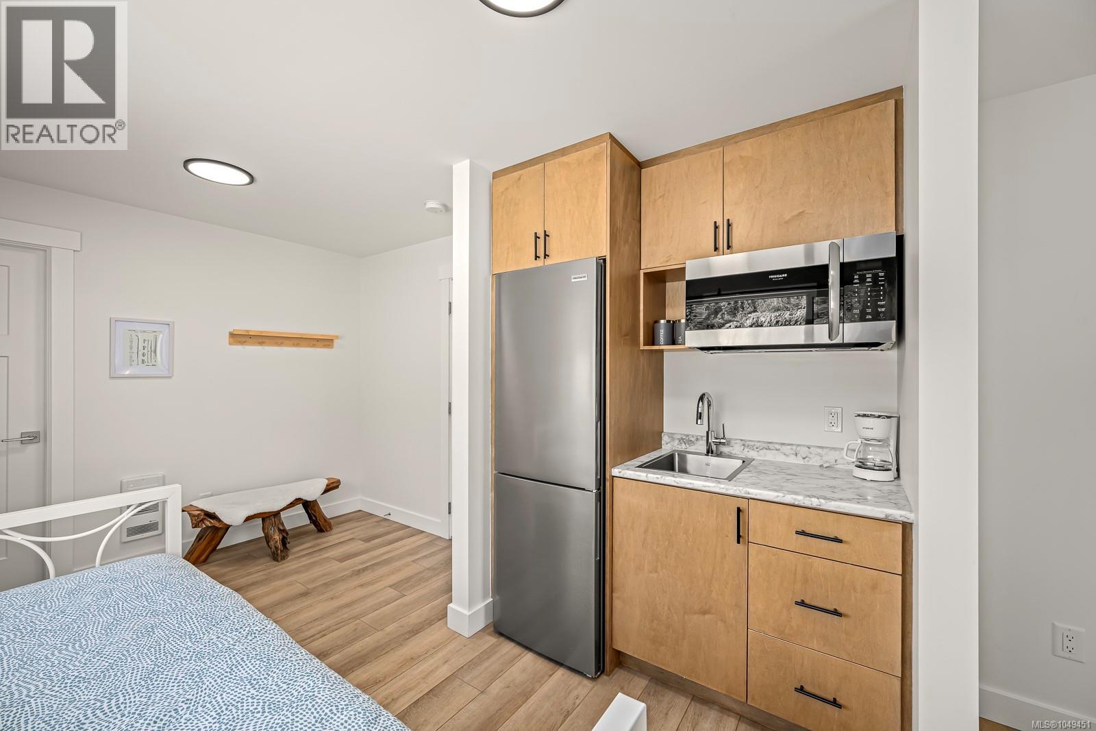 425 Arrowsmith Ridge - 27