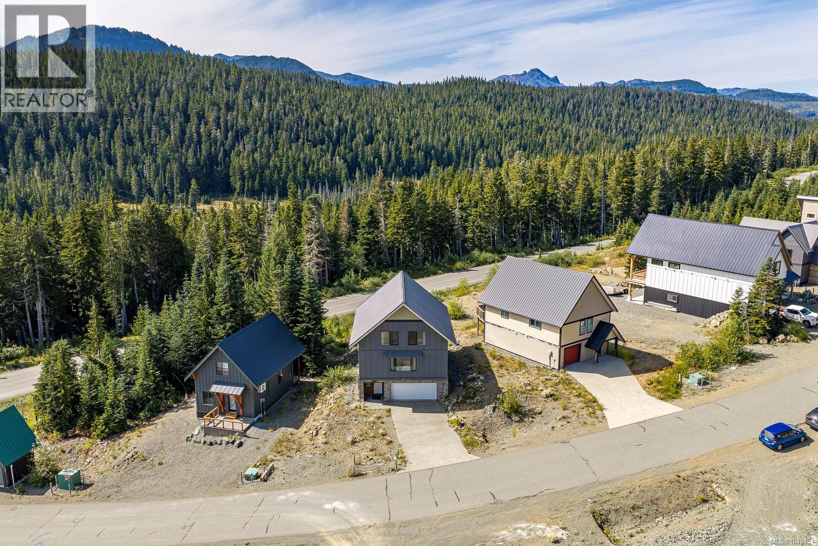 425 Arrowsmith Ridge - Image 53