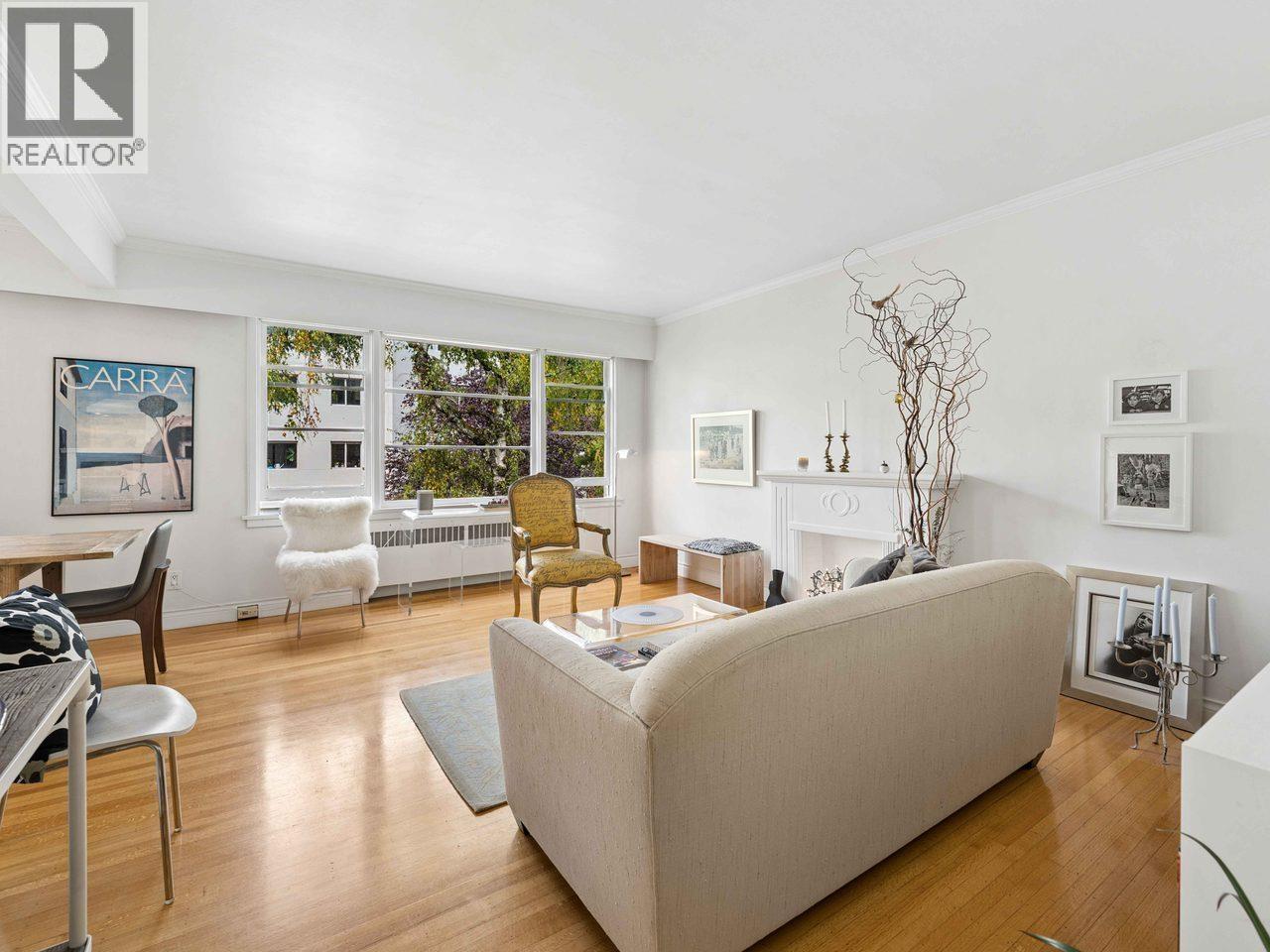 304 1246 CARDERO STREET, Vancouver