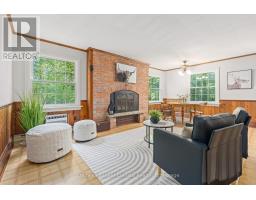 Dining room - 9761 Eighth Line, Halton Hills, ON L7G4S5 Photo 8