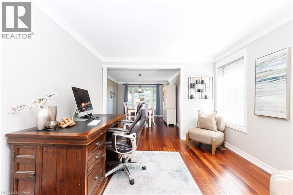 8 CHEVAL Drive - Image 18