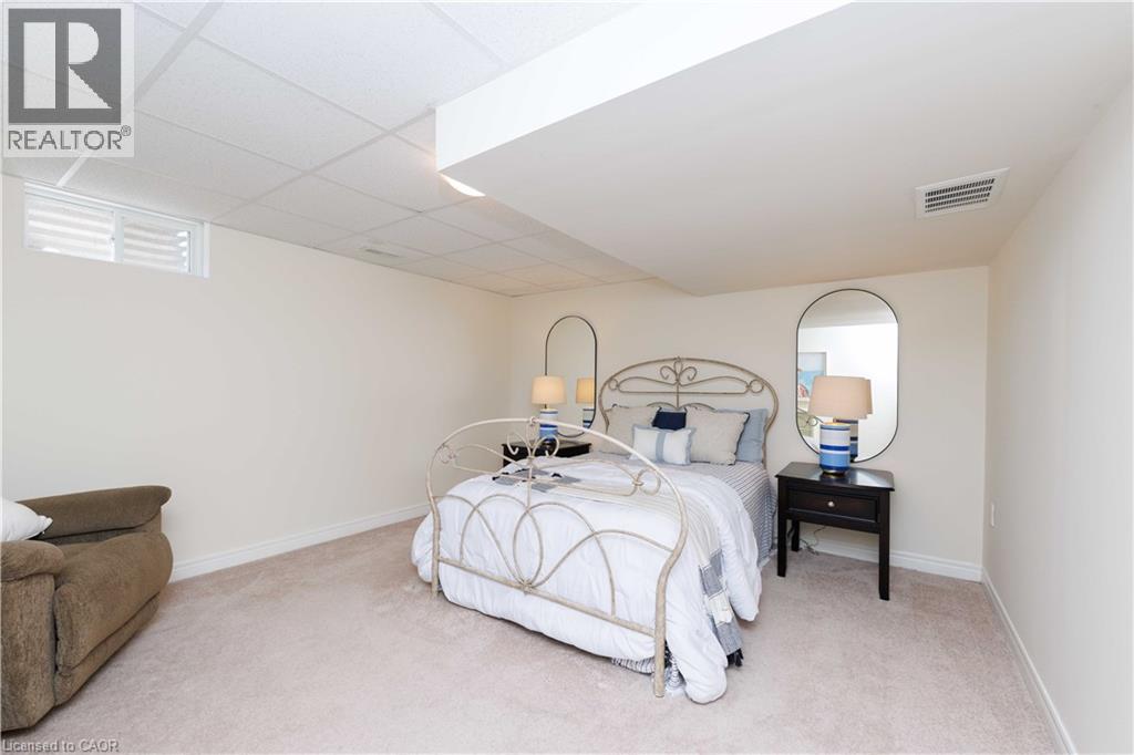 8 CHEVAL Drive - Image 41