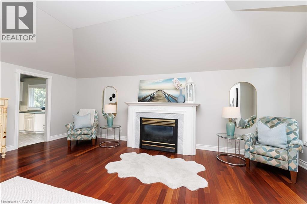 8 CHEVAL Drive - Image 22