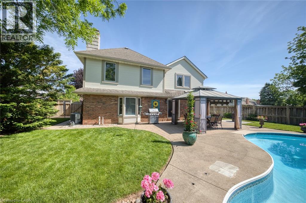 8 CHEVAL Drive - Image 45