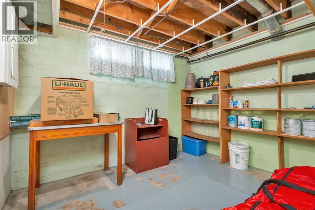 Listing photo – 4832 53 Avenue, Eckville