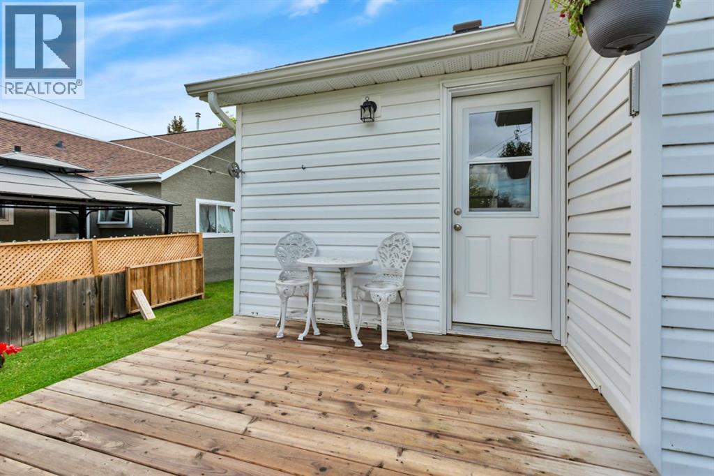 Listing photo – 4832 53 Avenue, Eckville
