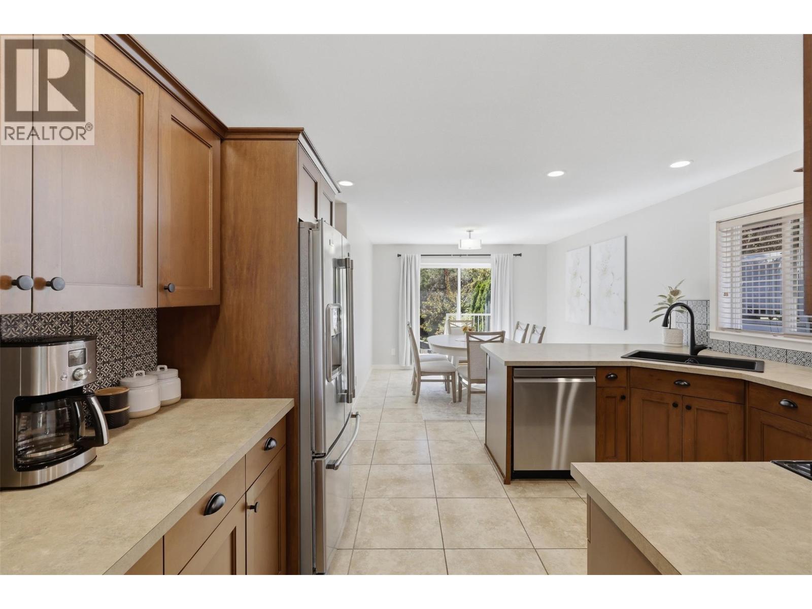 1442 PACIFIC Way - 6