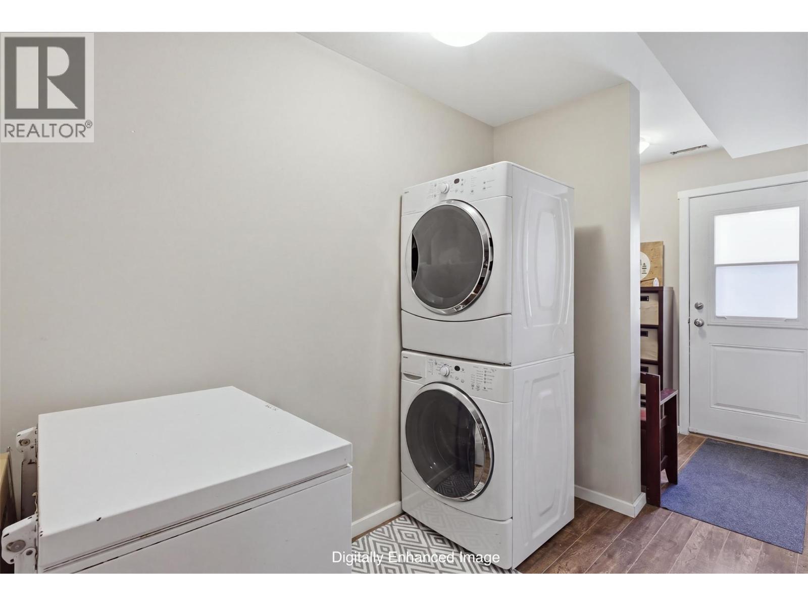 1442 PACIFIC Way - 49