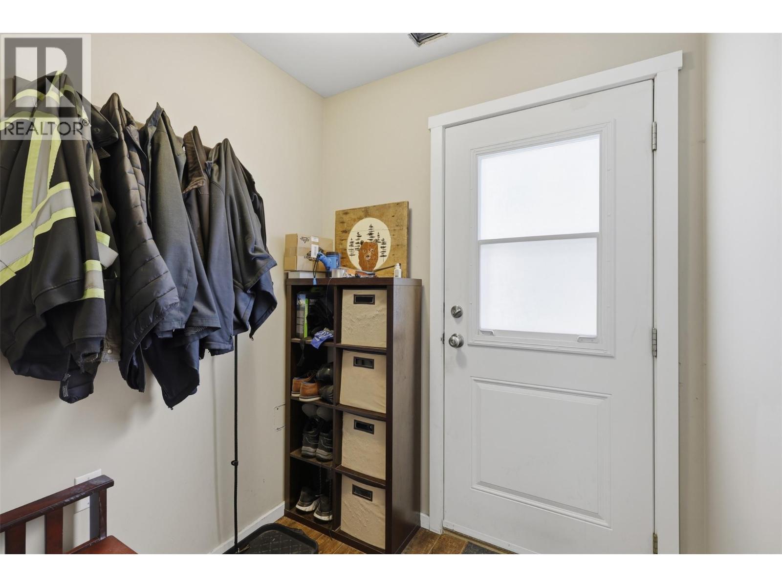 1442 PACIFIC Way - 32