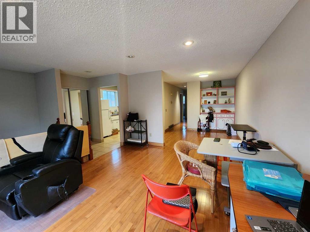 8329 Centre Street NW - 7