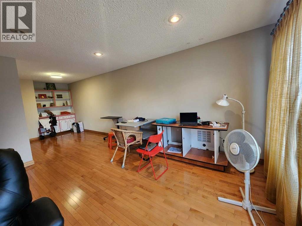8329 Centre Street NW - 6
