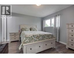 3811 52 Avenue, Ponoka, AB T4J1C8 Photo 20
