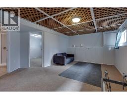 3811 52 Avenue, Ponoka, AB T4J1C8 Photo 33
