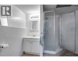 3811 52 Avenue, Ponoka, AB T4J1C8 Photo 38