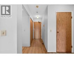 203, 1712 38 Street Se, Calgary, AB T2A1H1 Photo 6
