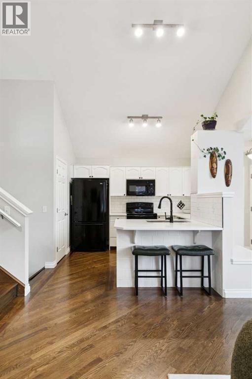 108 Elgin Manor SE - Image 11