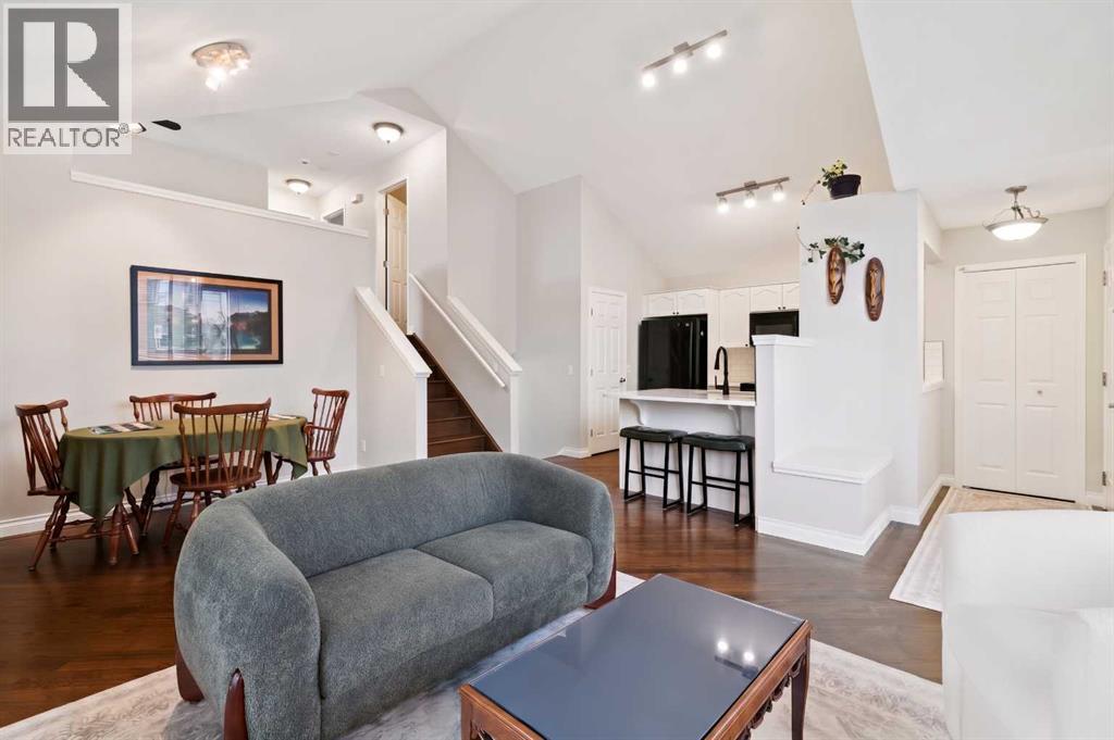 108 Elgin Manor SE - Image 9