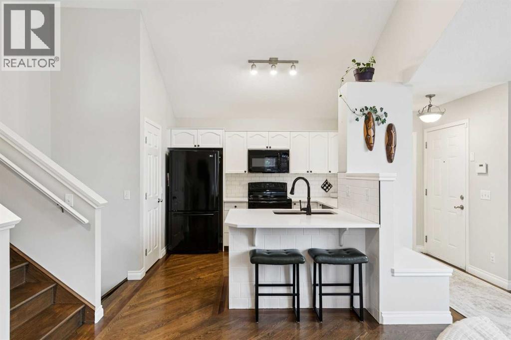 108 Elgin Manor SE - Image 10