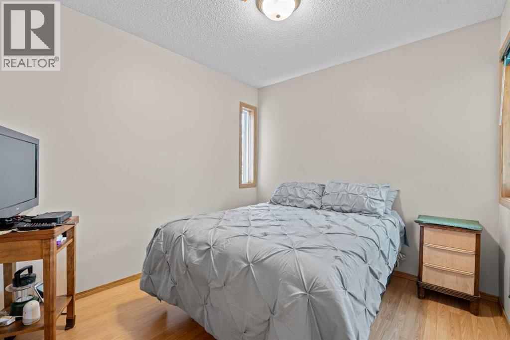 32 Country Hills Mews NW - Image 13