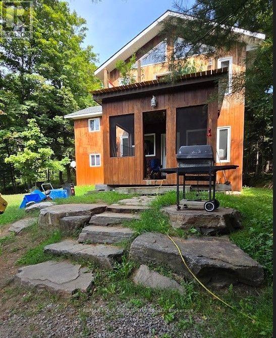1097 KEYSBURY DRIVE, Lake of Bays (Franklin)