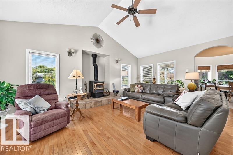 9802 102 ST - Image 15