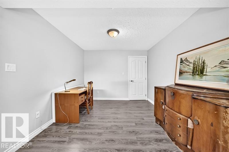 9802 102 ST - Image 41