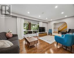 34 Rustywood Drive, Toronto, ON M3A1R8 Photo 12
