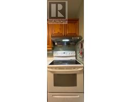 One Bedroom Main Floor - 110 Robinson St Street, Markham, ON L3P1P1 Photo 13