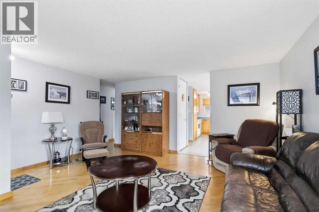 63 Birch Road, Fort McMurray