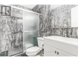 708 - 10 Sunny Glenway, Toronto, ON M3C2Z3 Photo 17