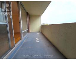 407 - 5 Massey Square, Toronto, ON M4C5L6 Photo 12